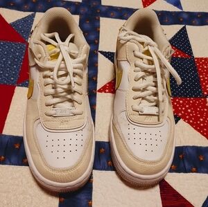 Nike Women's Air Force Shadow SE Pale Light Zitron